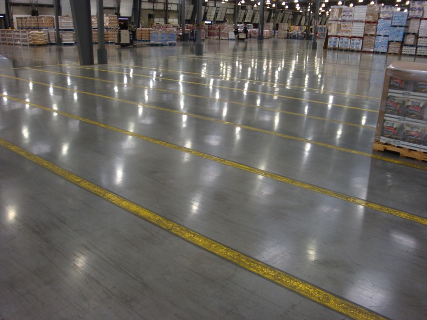 FLOORS WITHOUT JOINTS - Five systems that promise to reduce or eliminate contraction joints and cracks.
